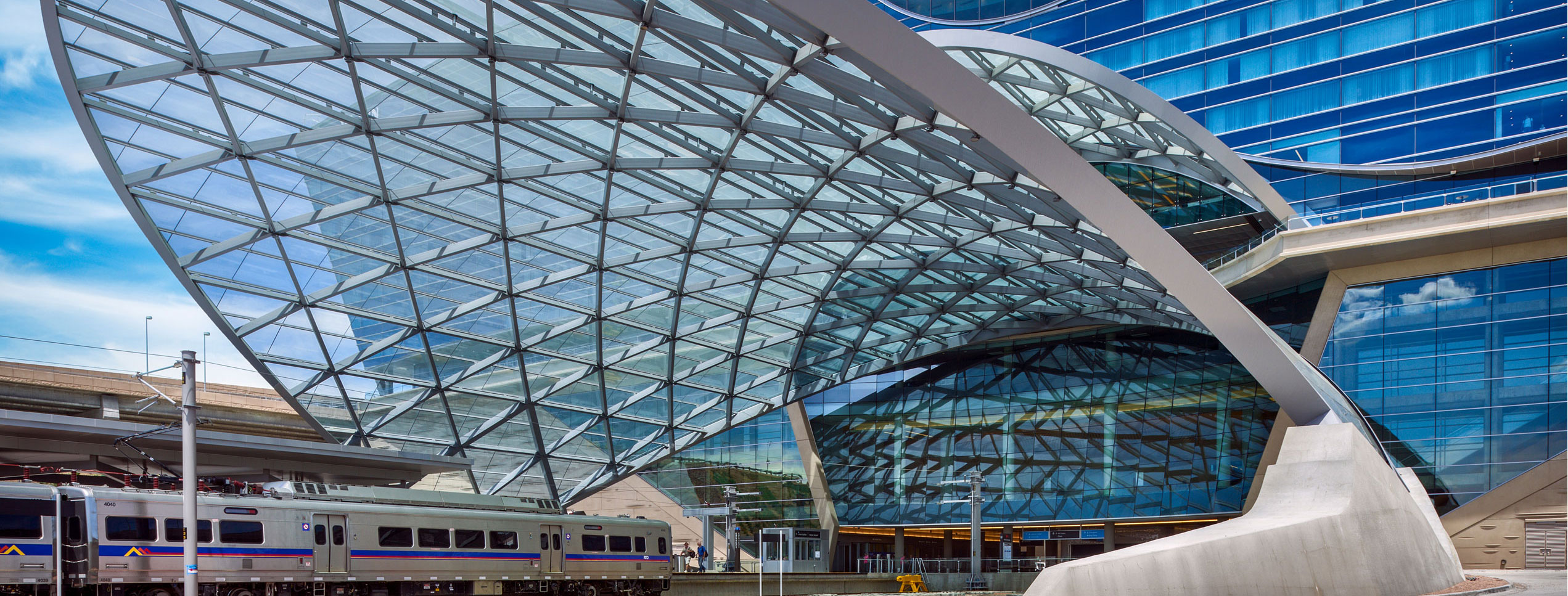 DIA Hotel and Transit Center